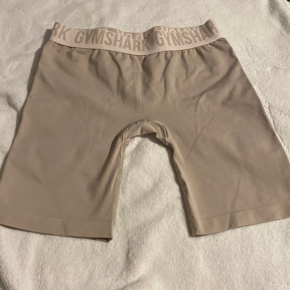 Gymshark seamless cycling shorts Size: M